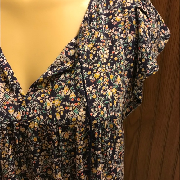 Maurices  navy blue/yellow/pink Top - Picture 5 of 6